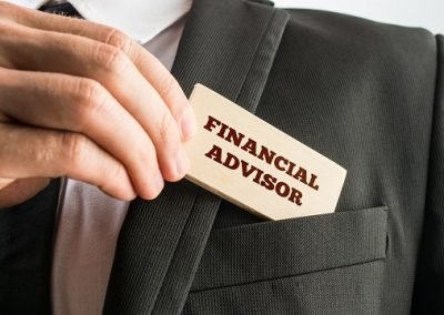 Follow These Steps When Selecting a Financial Advisor